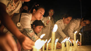 הודו רופאה נרצחה ו נאנסה ב בית חולים הפגנה 