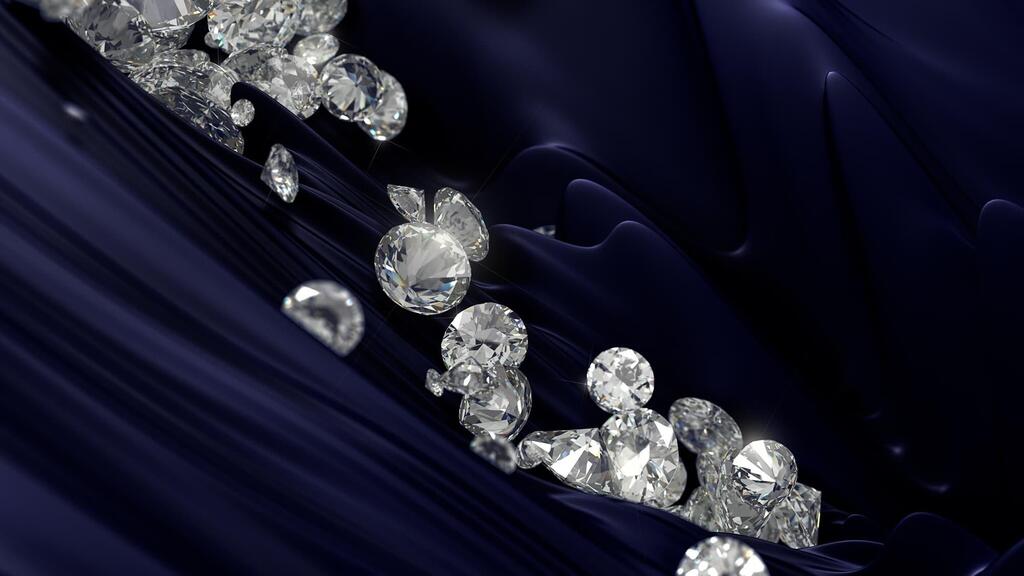 Synthetic diamonds 