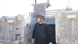 שר הביטחון יואב גלנט ברצועת עזה יחד עם כוחות אוגדה 162 בציר פילדלפי