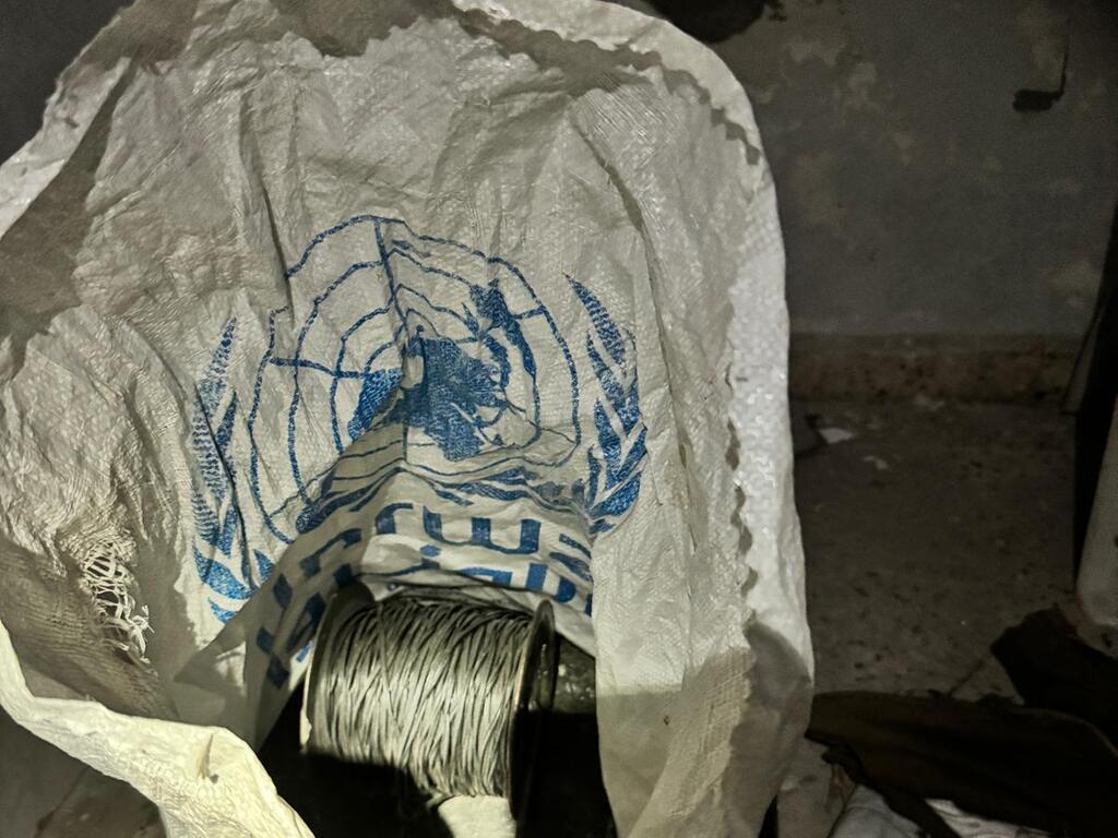 תיעוד מפעילות כוחות חטיבת הנח״ל בלב שכונת תל סולטאן וגרפיקה של אמצעי הלחימה שאותרו