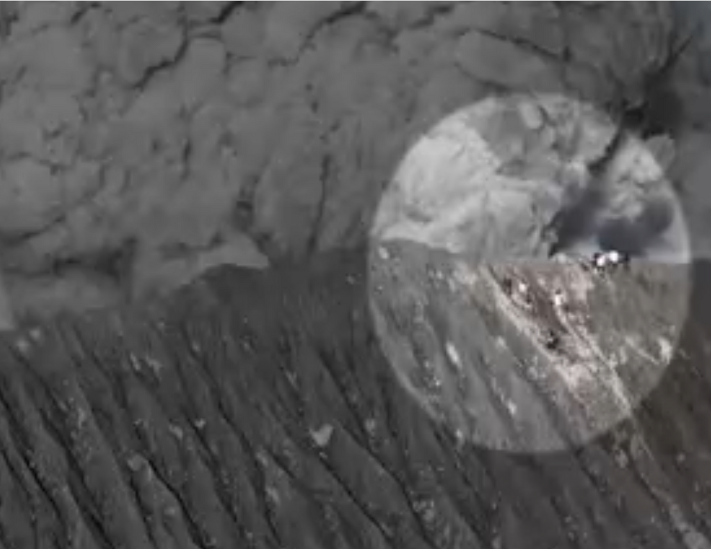 Climbers fleeing down Mount Dukono as it erupts 