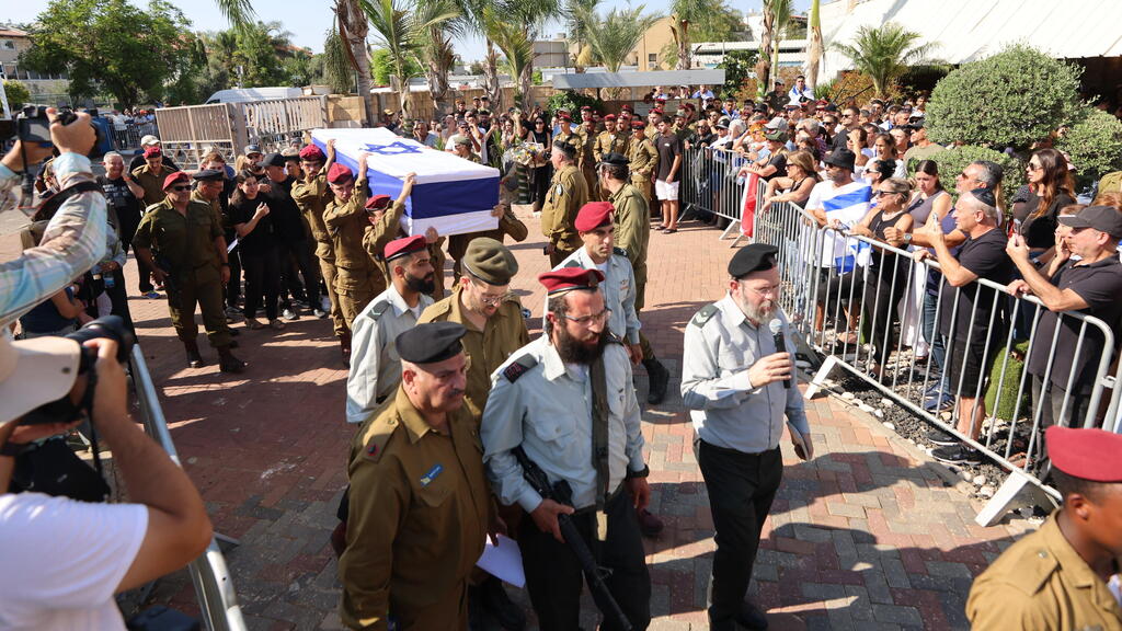 הלוויתו של סמ"ר עמית צדיקוב