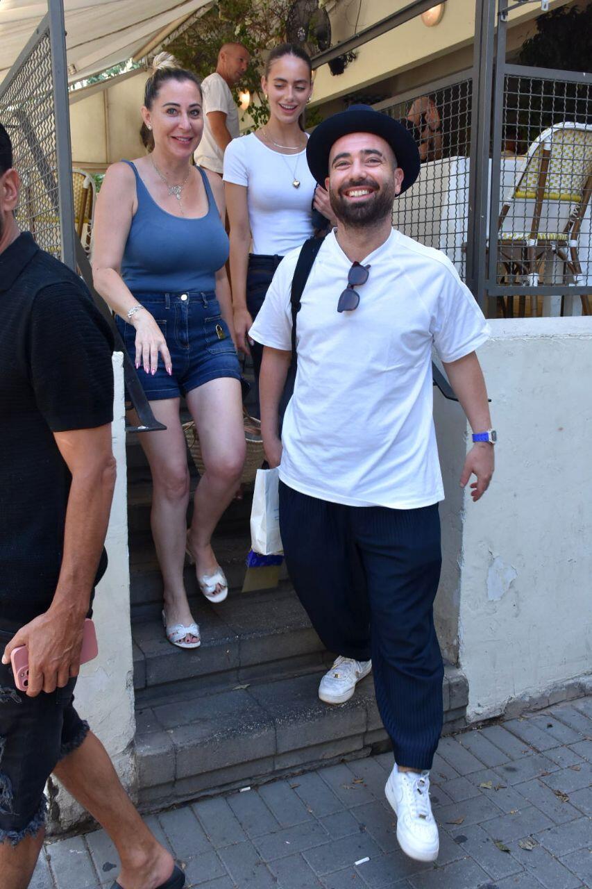 עומר אדם יעל שלביה פפראצי