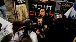 נטלי צנגאוקר נחבלה בעימותים עכשיו מול שער בגין