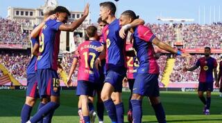 שחקני ברצלונה בעננים