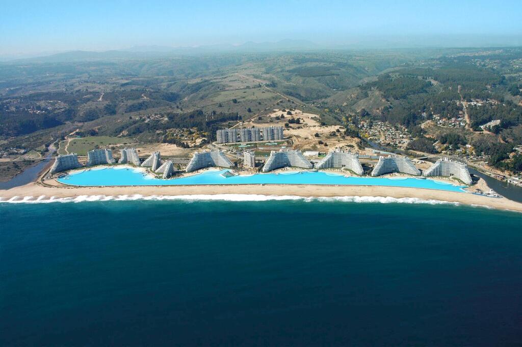 San Alfonso del mar, Chile©