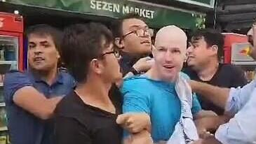 טורקיה קיצונים תוקפים חיילים טורקים