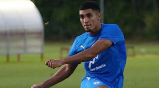 ענאן חלאילי בועט