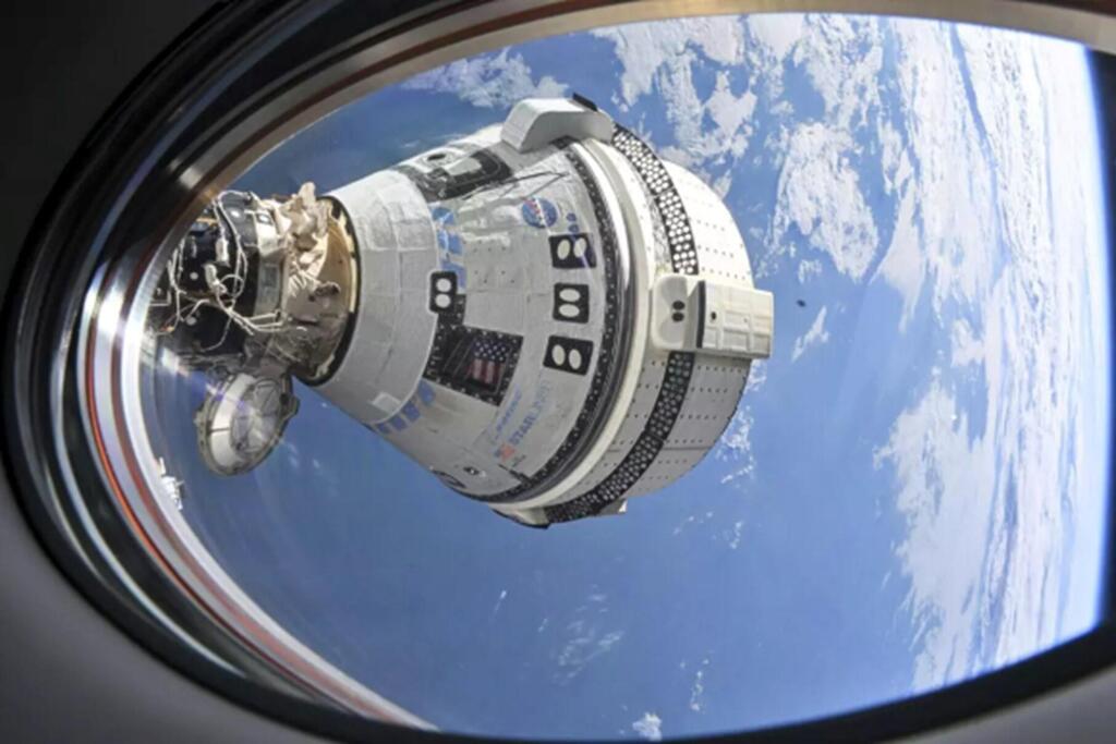 A severe blow to the prestige of the aviation giant, which could leave NASA with a monopoly on manned space flights. The Starliner spacecraft docked at the International Space Station 