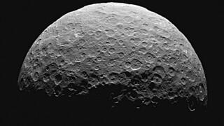 כוכב הלכת הננסי קרס, בתמונה שצולמה על ידי גשושית שחר של נאס"א