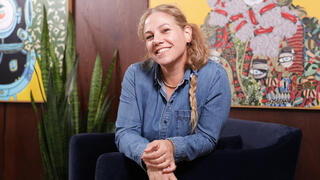 קרין לאופר דיין