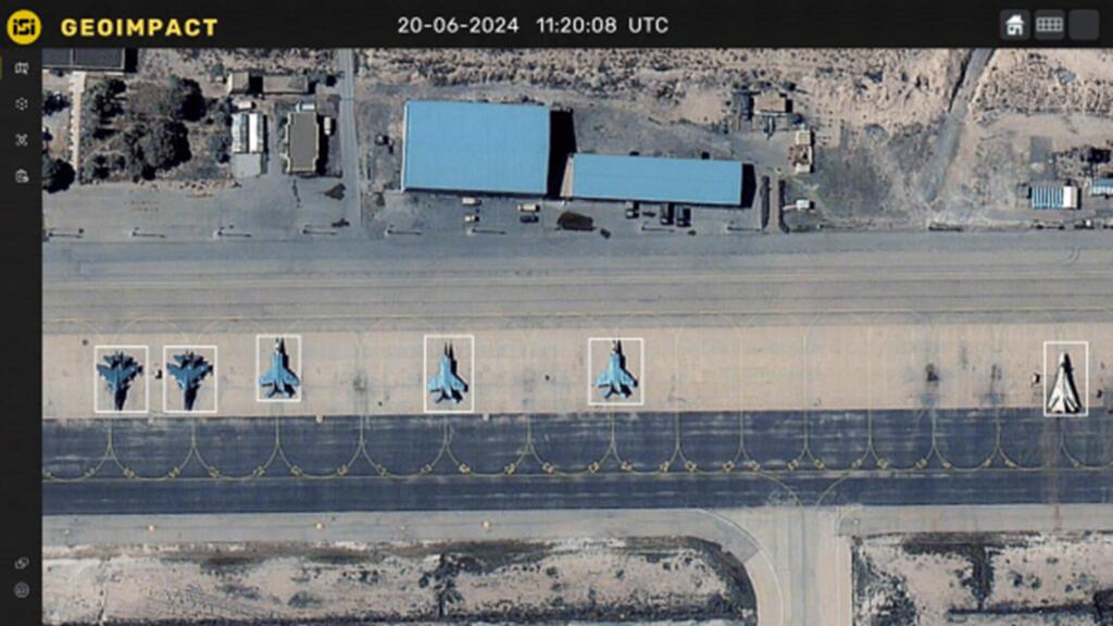 Analysis of security intelligence data from satellites using artificial intelligence systems. Fighter jets parked alongside a runway in an image captured by the EROS C3 satellite and analyzed by the GeoImpact system (Photo: ISI) Analysis of security intelligence data from satellites using artificial intelligence systems. Fighter jets parked alongside a runway in an image captured by the EROS C3 satellite and analyzed by the GeoImpact system