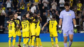 שחקני בית"ר ירושלים חוגגים