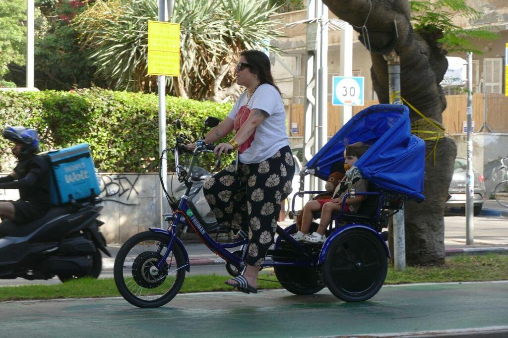 תום יער פפראצי