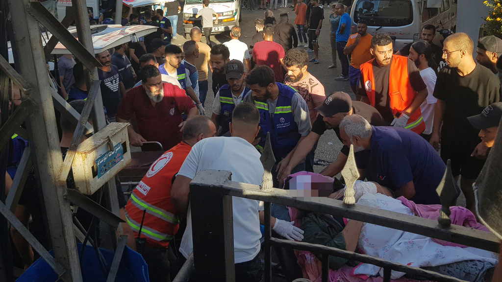 פיצוץ במכשירי קשר (ביפרים) של אנשי חיזבאללה בדאחייה ובדרום לבנון