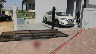הזירה במועצה האזורית מרחבים בה ילדה נהרגה מפגיעה של שער מתכת