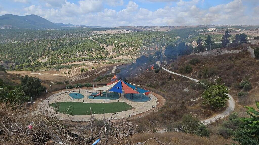שריפה כתוצאה מנפילות בצפת