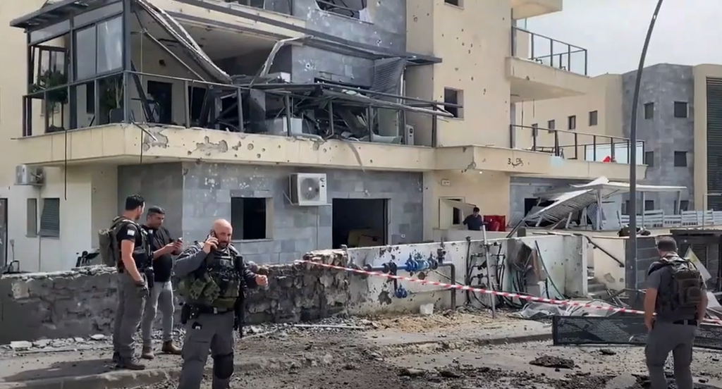 Kiryat Shmona home damaged by Hezbollah rocket 