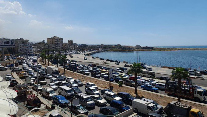 עקירה מצידון בעקבות תקיפות נרחבות של צה"ל