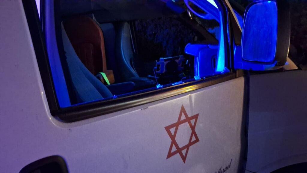 אמבולנס נפגע מרסיסים בעמק יזרעאל