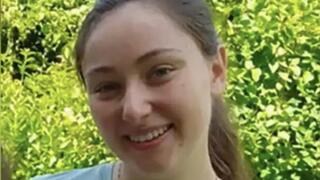 צרפת רצח סטודנטית בת 19 על ידי מהגר ב פריז