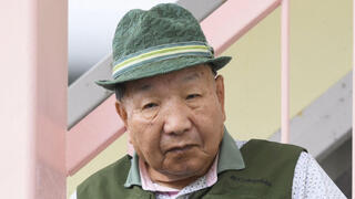 איוואו האקאמדה בביתו בקיודו ישב בכלא ב יפן 48 שנה על רצח שלא ביצע וכעת זוכה ממנו