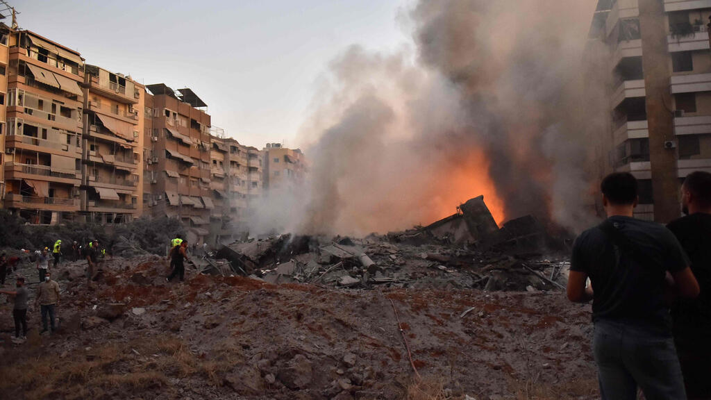 Aftermath of the IDF strike on Dahieh killing Hezbollah chief Hassan Nasrallah ( Photo: Fadel Itani / AFP) הרס בדאחייה