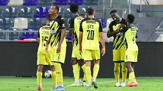 שחקני בית"ר ירושלים חוגגים