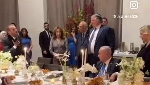 נתניהו בארוחת ערב שארגנה עבורו משפחת פאליק במלון רג'נסי בניו יורק