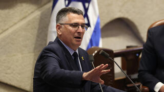 מליאת הכנסת לאחר מינויו של גדעון סער לתפקיד שר וצירוף סיעת הימין הממלכתי לממשלה