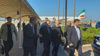 שר החוץ האיראני עבאס ארקצ'י מגיע לביירות