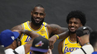 לברון וברוני