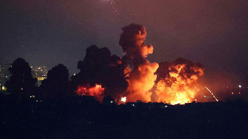 תיעוד התקיפות העוצמתיות בדאחייה 