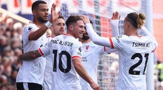 שחקני ליברפול חוגגים