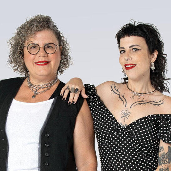 אריאלה סולומון ובתה שירז סולומון