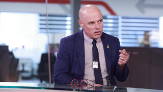 יזהר הס ריאיון אולפן ynet 