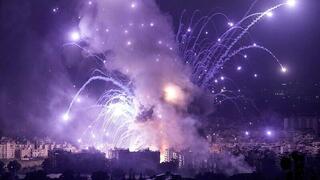 פיצוצים ותימרות עשן בדאחייה בעקבות הפצצת צה"ל