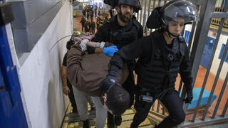 פעילות היחידות המיוחדות של שב"ס בכלא עופר