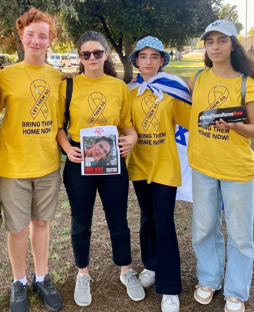 Students across US take part in Yellow Shirt Initiative in solidarity with Israel 
