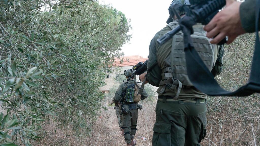 תיעוד של כוחות אוגדה 98 בלחימה דרום לבנון
