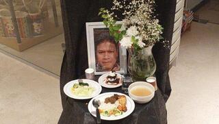  פינת זיכרון במלון מגדלה לזכרו של ניסן מירם