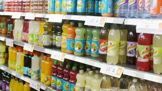 Напитки "Спринг" в супермаркете 