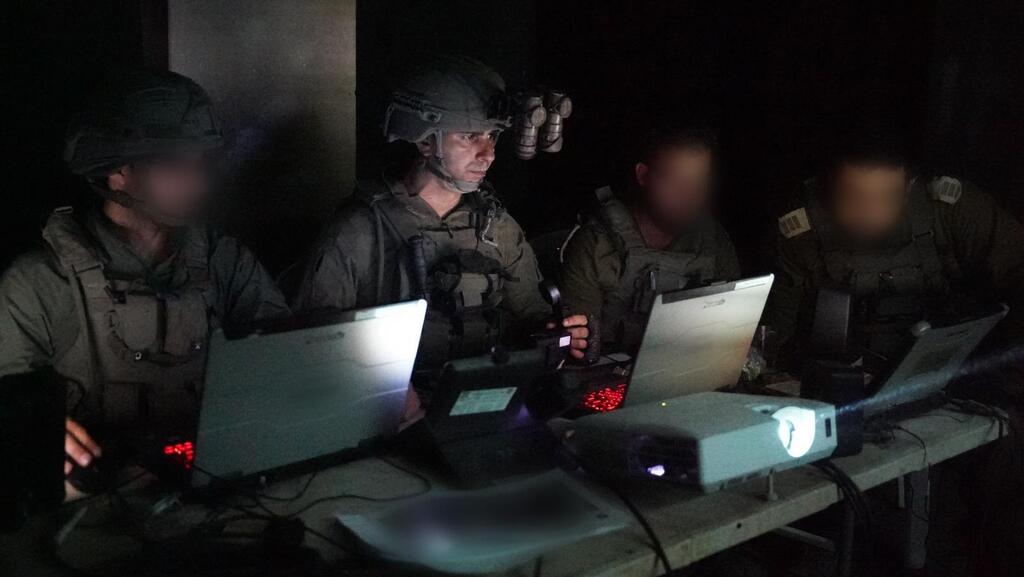 Equipment found in a tunnel that served as the headquarters of Hezbollah's elite unit, Radwan Force. (Photo: IDF Spokesperson's Unit) פעילות כוחות צה"ל בדרום לבנון - מנהרה תת קרקעית שמצאו הכוחות