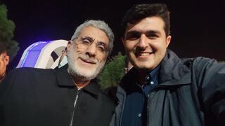 אחד העיתונאים שהיו בטקס פרסם סלפי עם קאאני