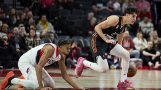 שרף משאיר את רופרט מפורטלנד על הפרקט