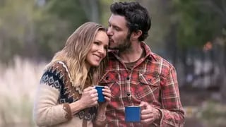 Кристен Белл и Адам Броди в сериале "Никто этого не хочет"  
