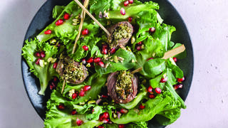 סוכריות סטייק במילוי  פסטו ירוקים ואגוזים 