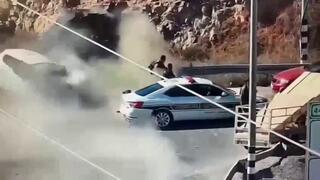 תיעוד: מחבל פלסטיני האיץ לעבר רכב משטרתי סמוך לעופרה - ונוטרל