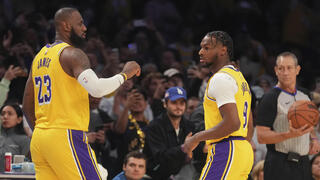 לברון וברוני ג'יימס