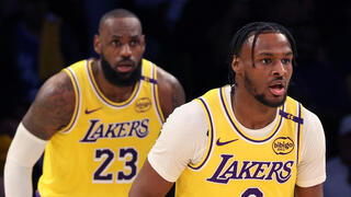 לברון ובורני ג'יימס